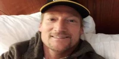 Aaron Ross Height, Weight, Net Worth, Age, Birthday, Wikipedia, Who, Nationality, Biography