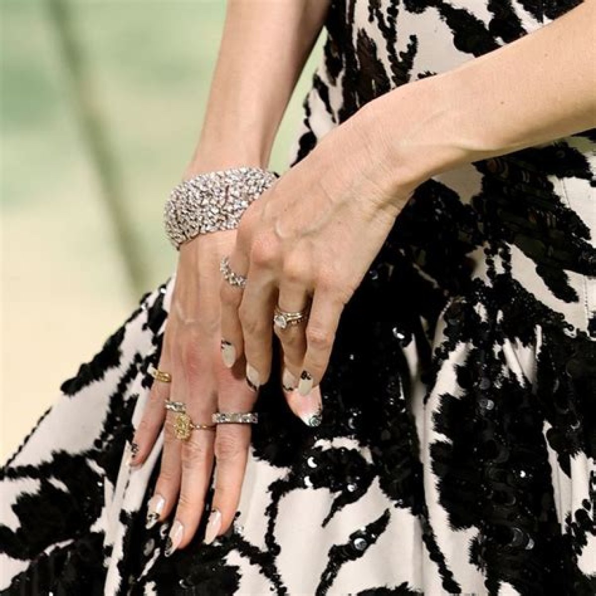 Allison Williams' Stunning Wedding Ring: First Photo