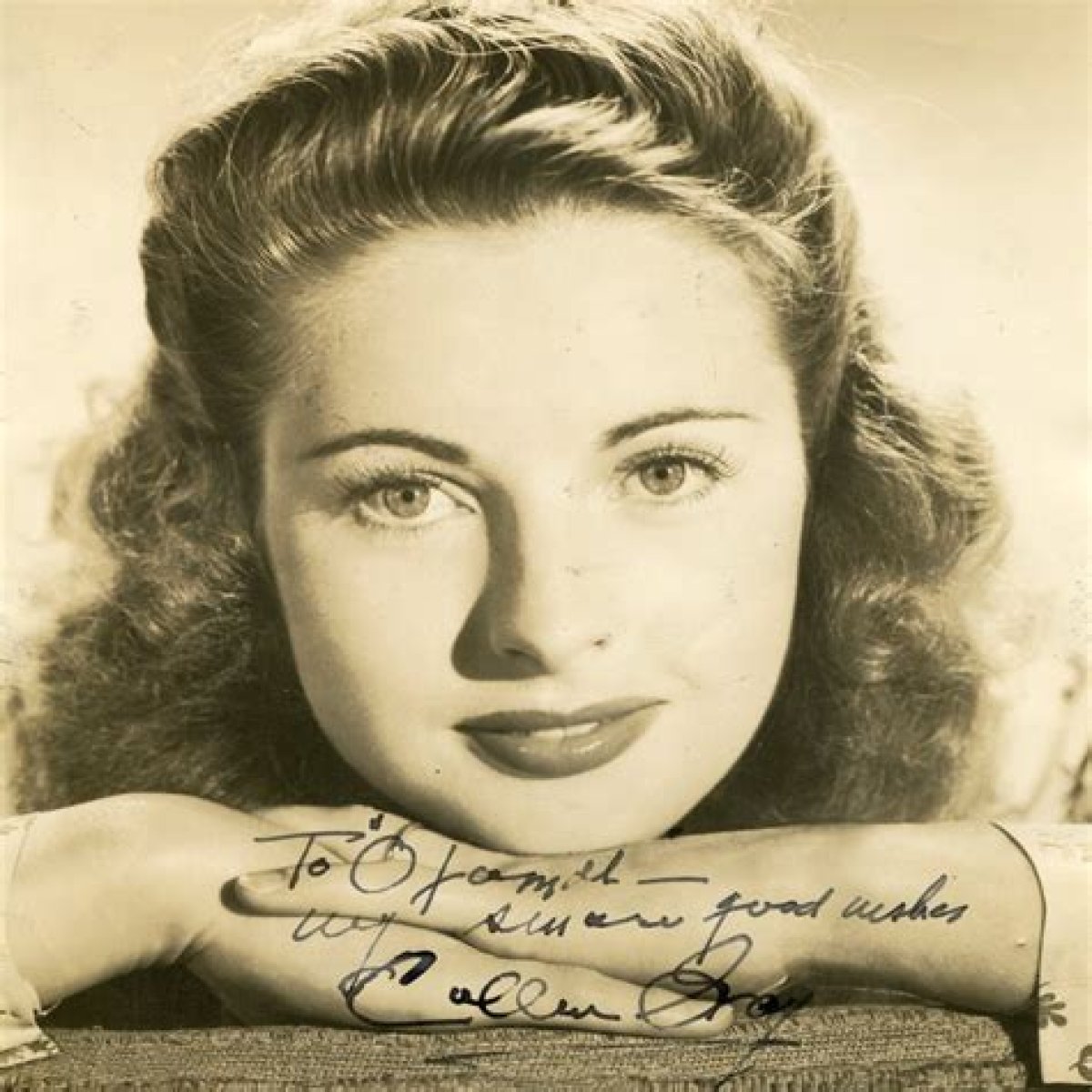 Coleen Gray Height – How Tall is Coleen Gray?