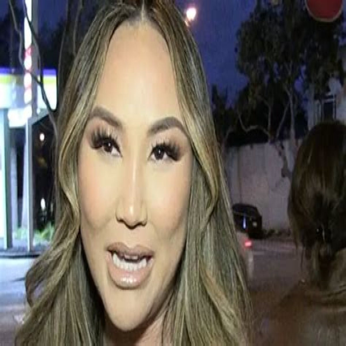   Dorothy Wang blames plastic surgery rumors on her make-up contour    Fri 20 January 2023 16:57    Celine Byford    