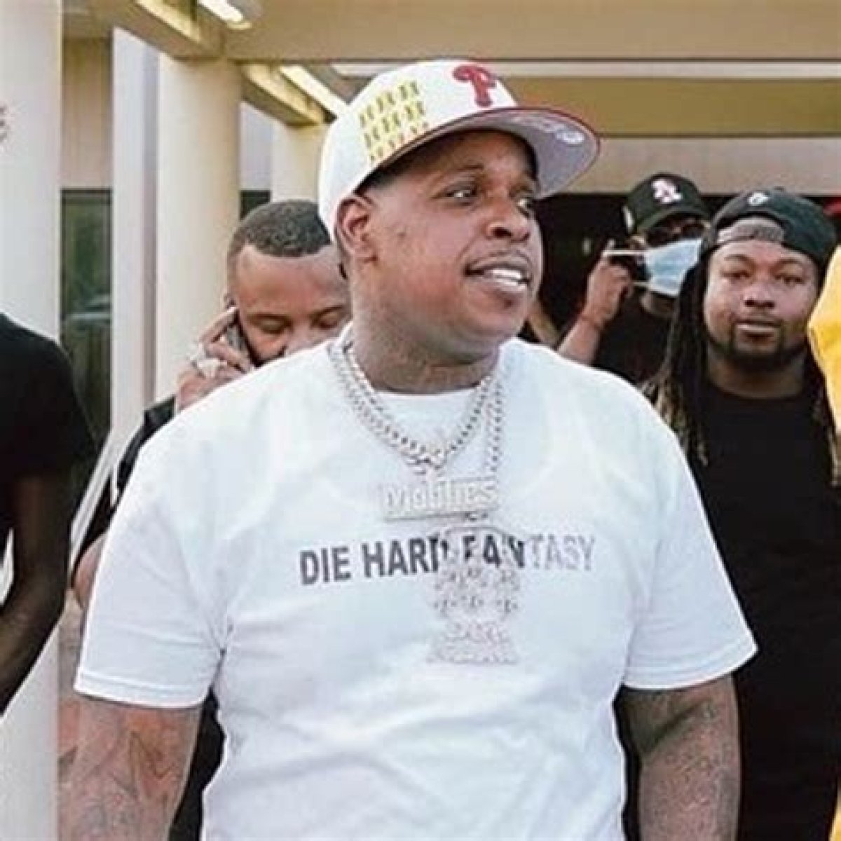 E-40 (Rapper) - Age, Birthday, Bio, Facts, Family, Net Worth, Height & More