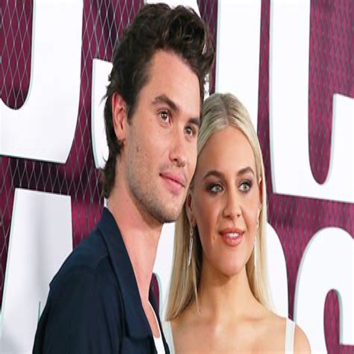 Find Out About Chase Stokes & More Hollywood Life ·