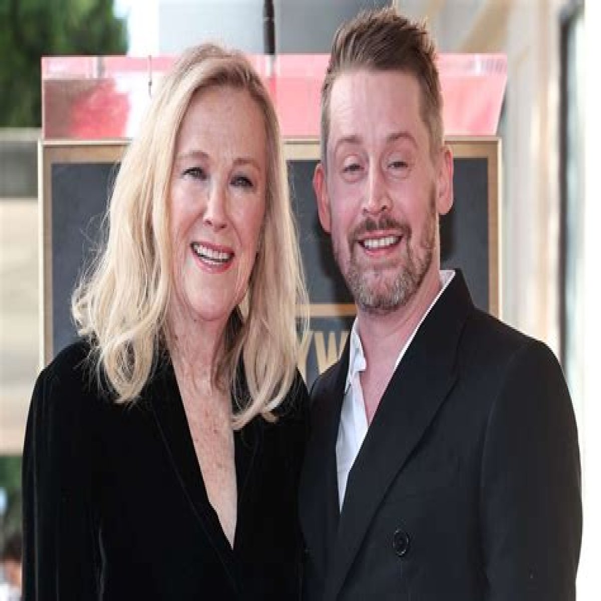 Home Alone' Actress Catherine O'Hara Is a Mother of Two - Meet Her Sons