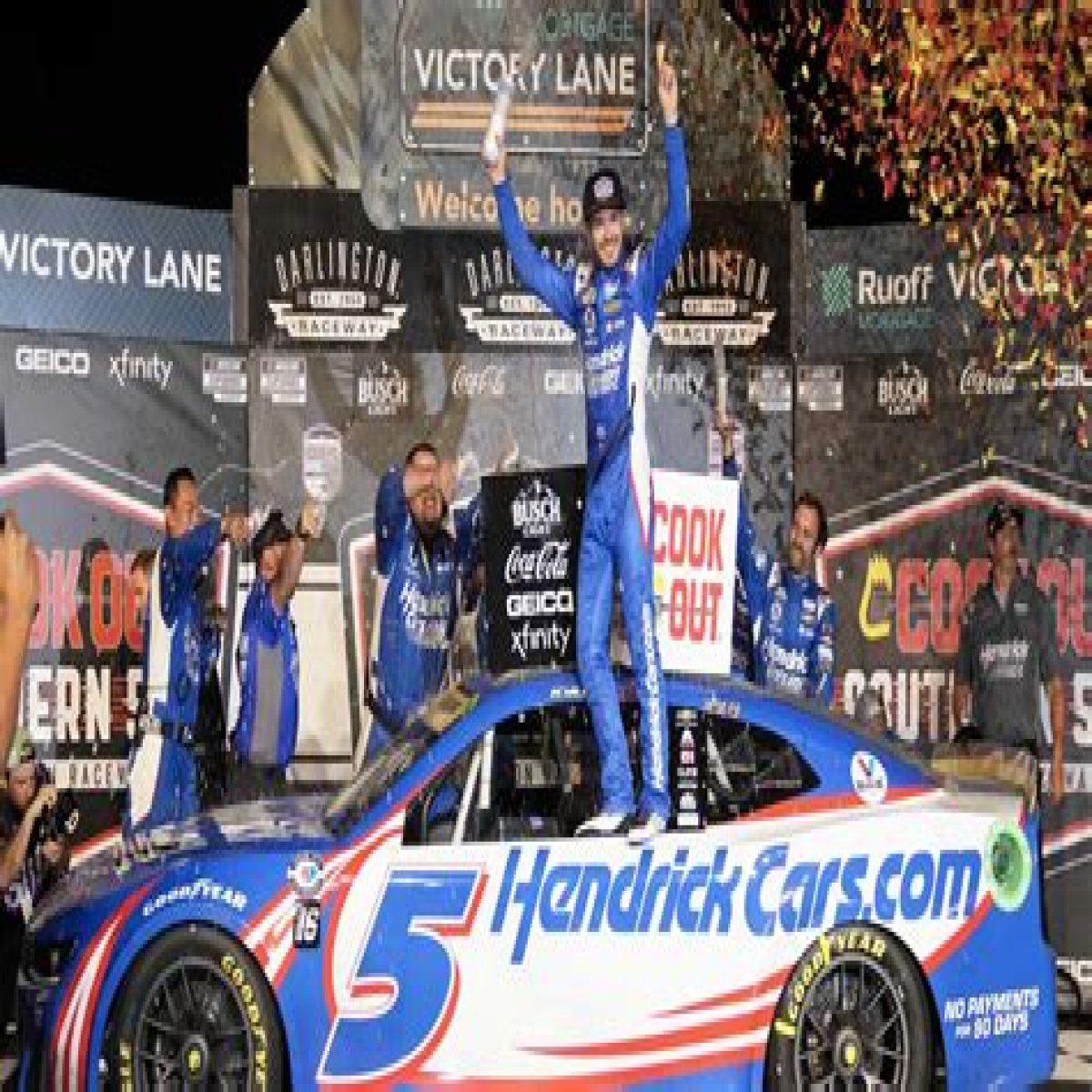 How much is Kyle Larson's net worth in 2023