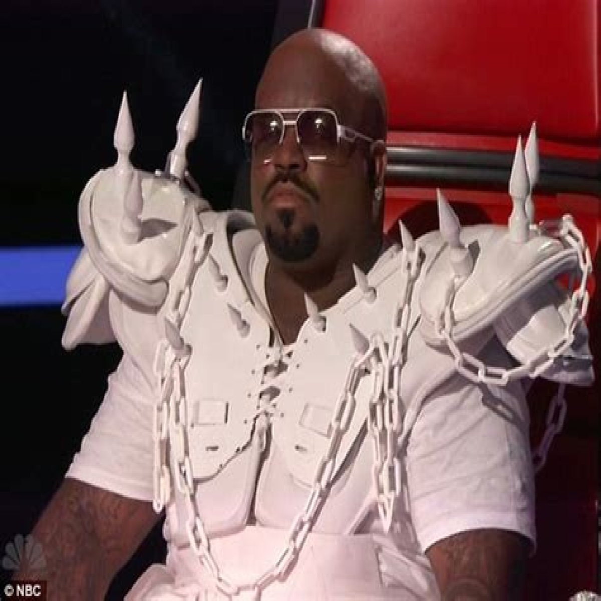 Is CeeLo Green Dwarf? Controversial Rapper Singing National Anthem In The NBA Finals