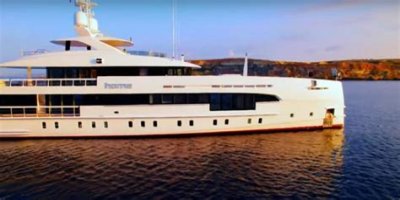   Meet Below Deck Med deckhand Reid Jenkins who is seriously loved-up    Tue 4 October 2022 12:18    Updated Thu 30 March 2023 15:17    Celine Byford    