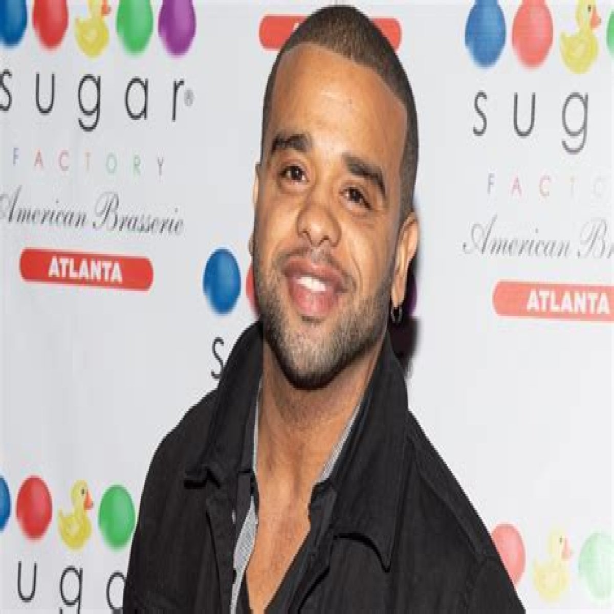 Raz B Terrifies Fans By Climbing Onto Hospital Roof