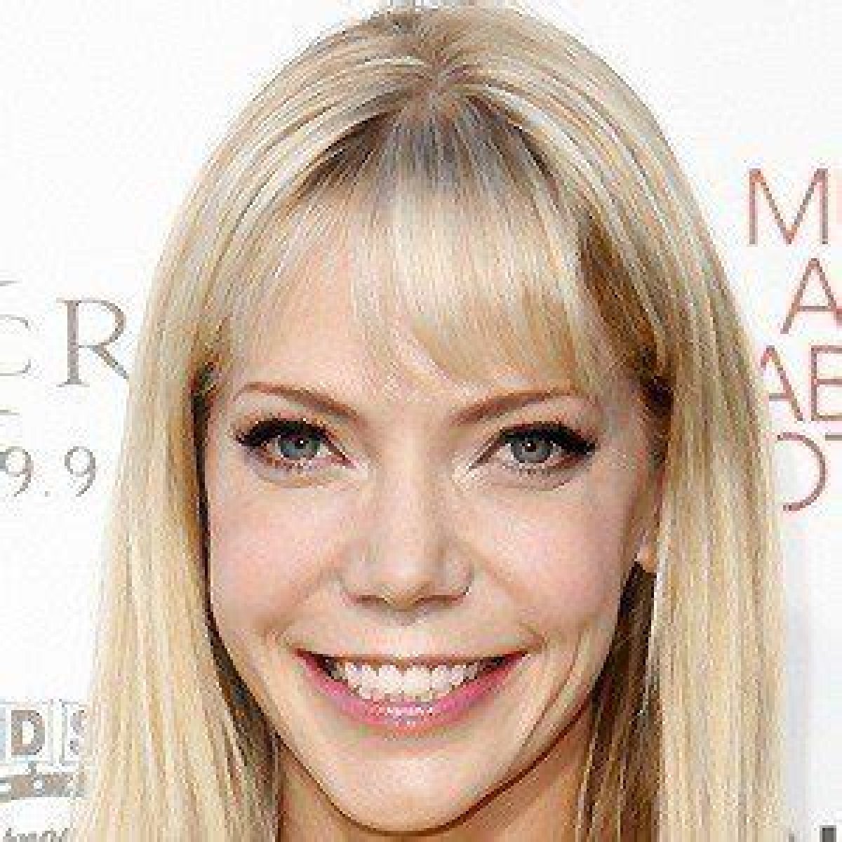 Riki Lindhome (TV Actress) - Age, Birthday, Bio, Facts, Family, Net Worth, Height & More