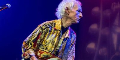 Robby Krieger Net Worth – How Much is Krieger Worth?