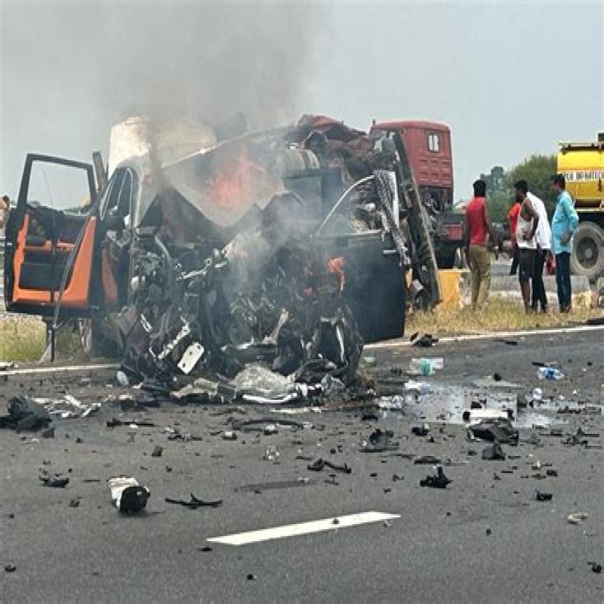 Rolls-Royce Accident on Delhi-Mumbai Expressway: Incident 200 km/h