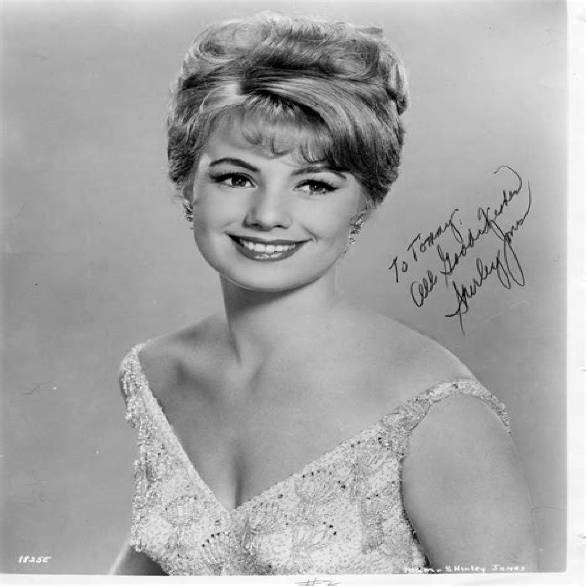Shirley Jones (Movie Actress) - Age, Birthday, Bio, Facts, Family, Net Worth, Height & More