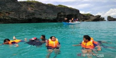 Top 10 Countries with Most Islands; Indonesia Ranks 6th