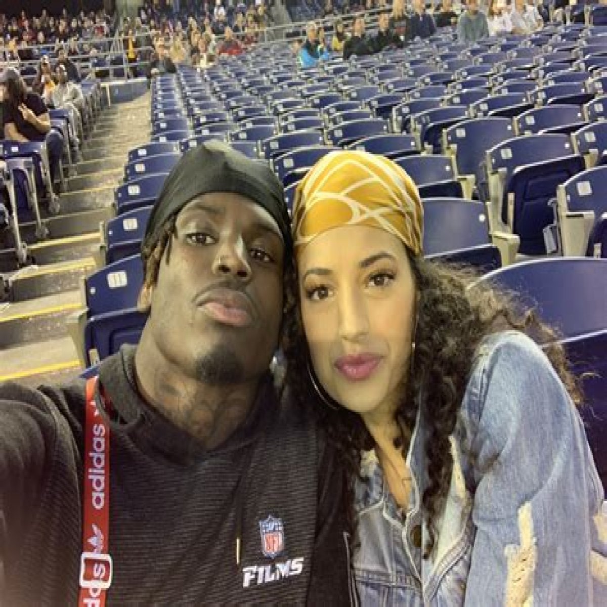  Tyreek Hill’s Girlfriend Crystal Espinal 