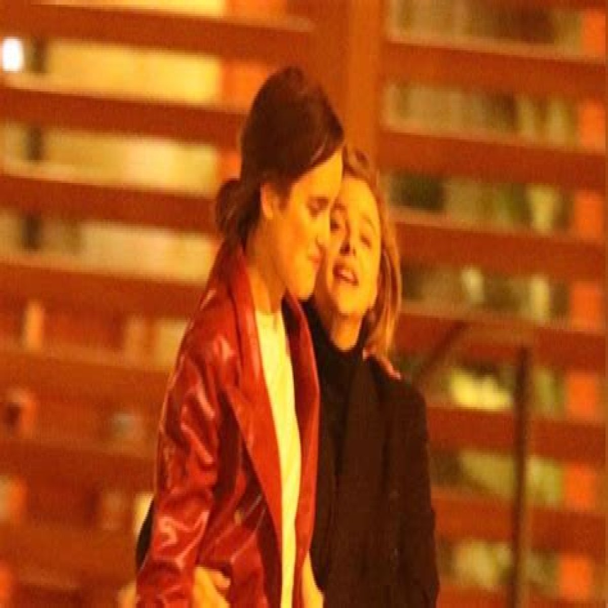 Why Chloe Grace Moretz’ followers suppose she has a girlfriend known as Kate Harrison The Talks Today