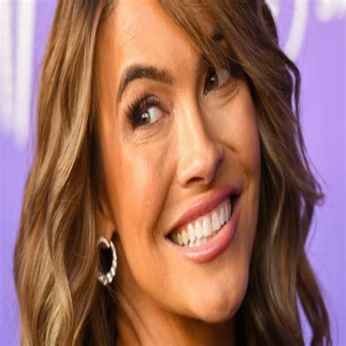 Why Chrishell Stause's Sisters Aren't Fans Of Justin Hartley