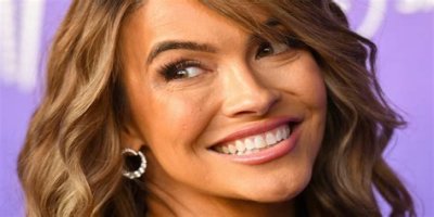 Why Chrishell Stause's Sisters Aren't Fans Of Justin Hartley